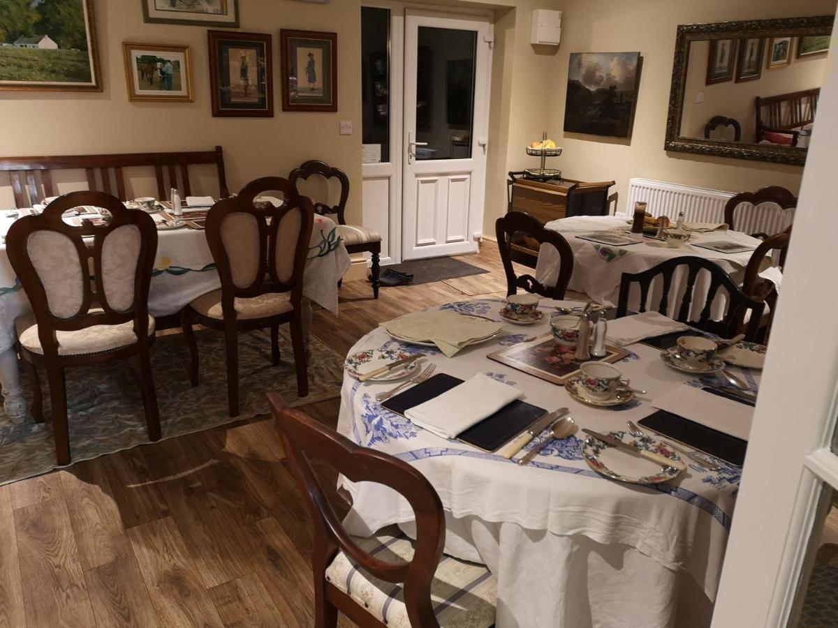 Brampton Dales Farm Bed & Breakfast Gainsborough Exterior photo